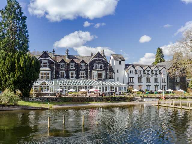 Lakeside Hotel and Spa